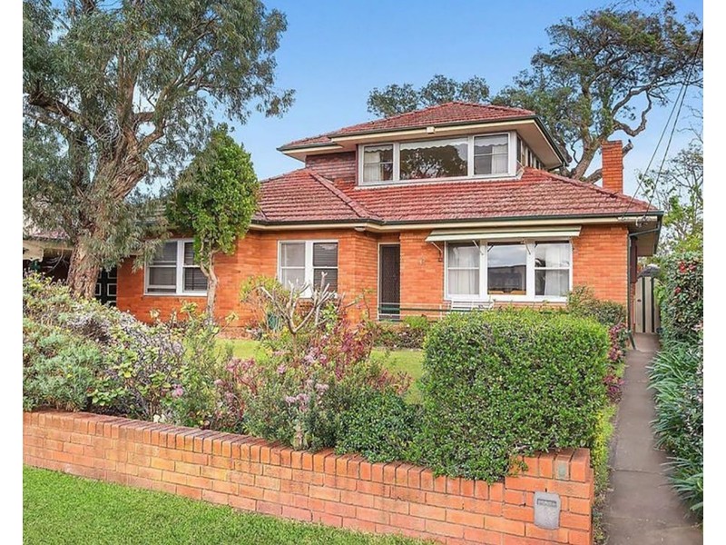 32 Read Street, Blakehurst NSW 2221