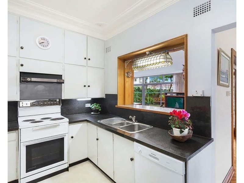 32 Read Street, Blakehurst NSW 2221