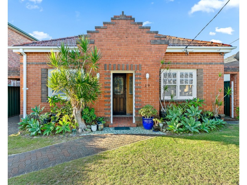 29  Pasadena Street, Monterey NSW 2217