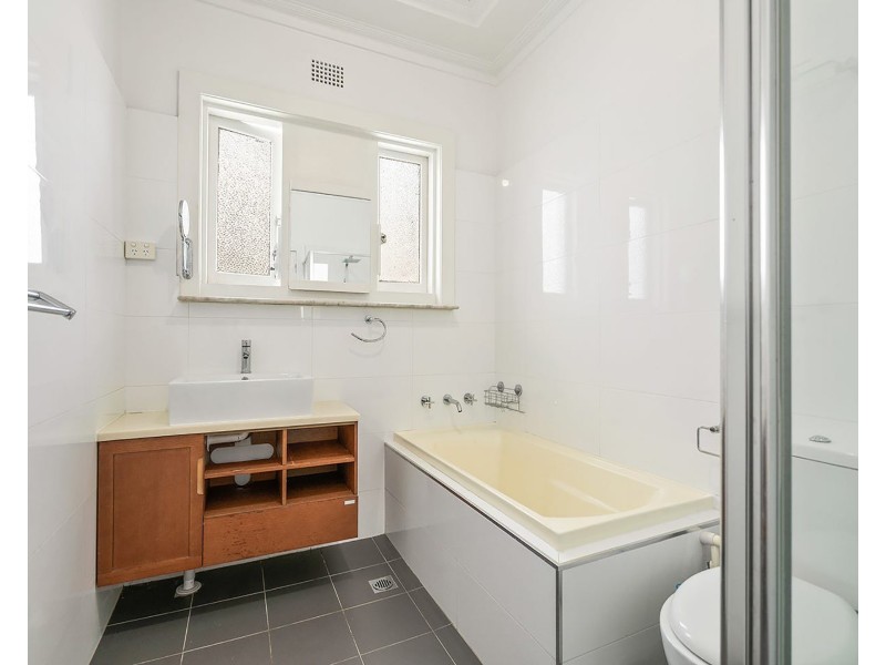 12 Wolli Street, Kingsgrove NSW 2208