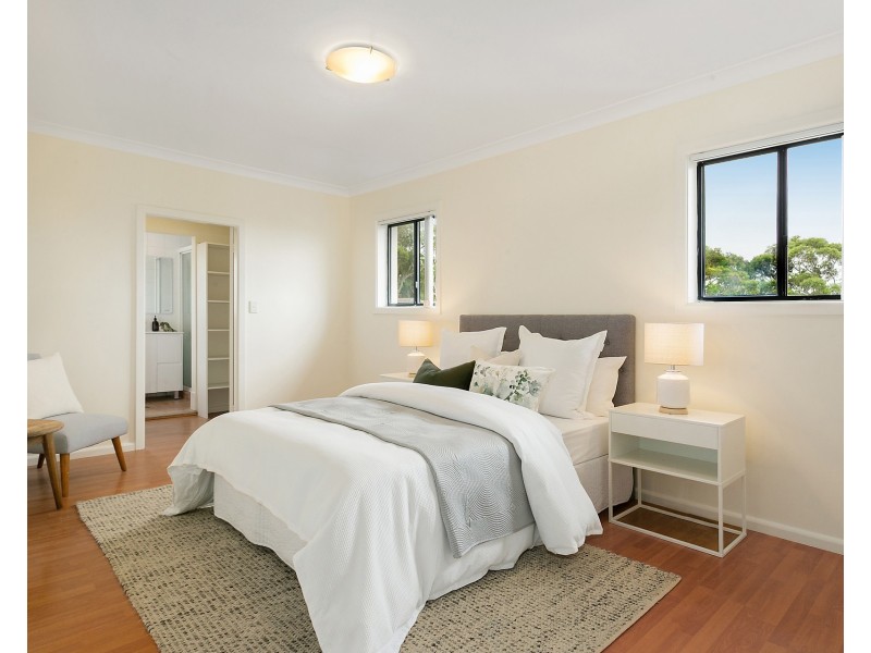 2 Bray Grove, Menai NSW 2234