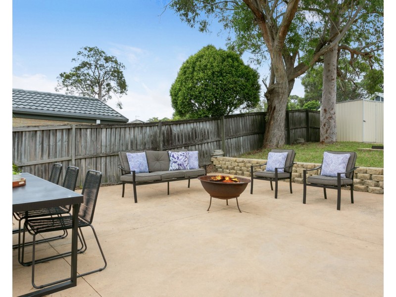 2 Bray Grove, Menai NSW 2234