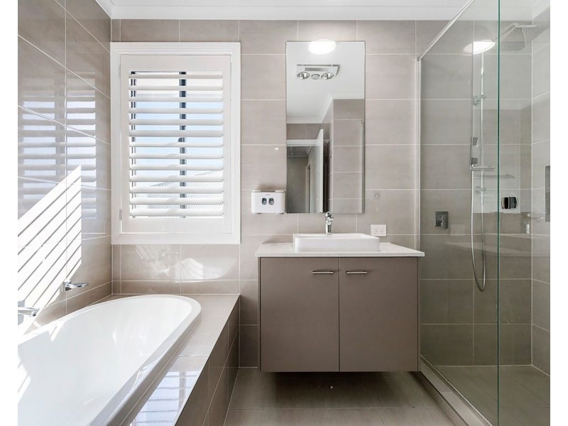 39  Leppington House Drive, Denham Court NSW 2565