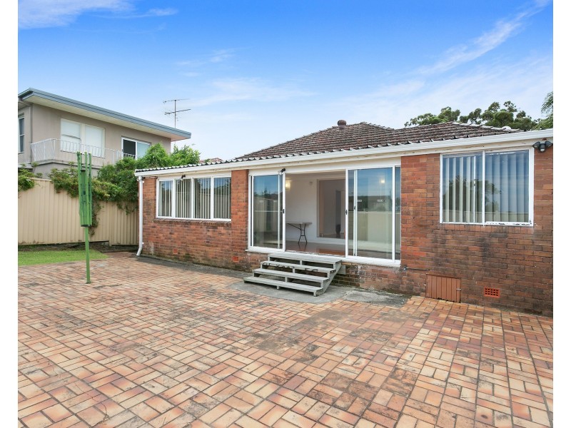 38 Oberon Street, Blakehurst NSW 2221