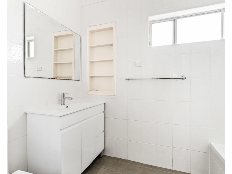 53 Junee Crescent, Kingsgrove NSW 2208