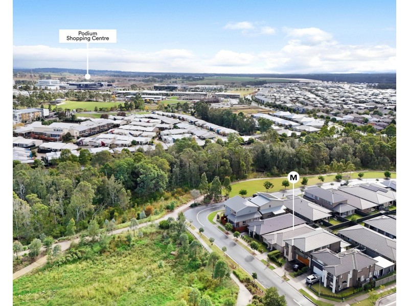 32 Peckham Grove, Oran Park NSW 2570