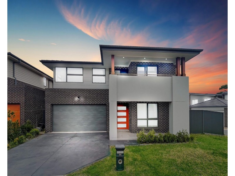 84 Willowdale Drive, Denham Court NSW 2565