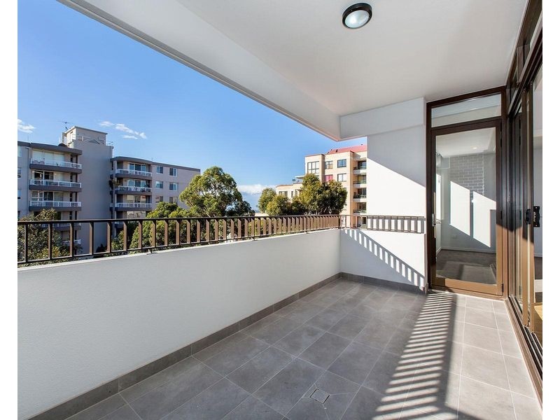 20/6 Central Road, Miranda NSW 2228