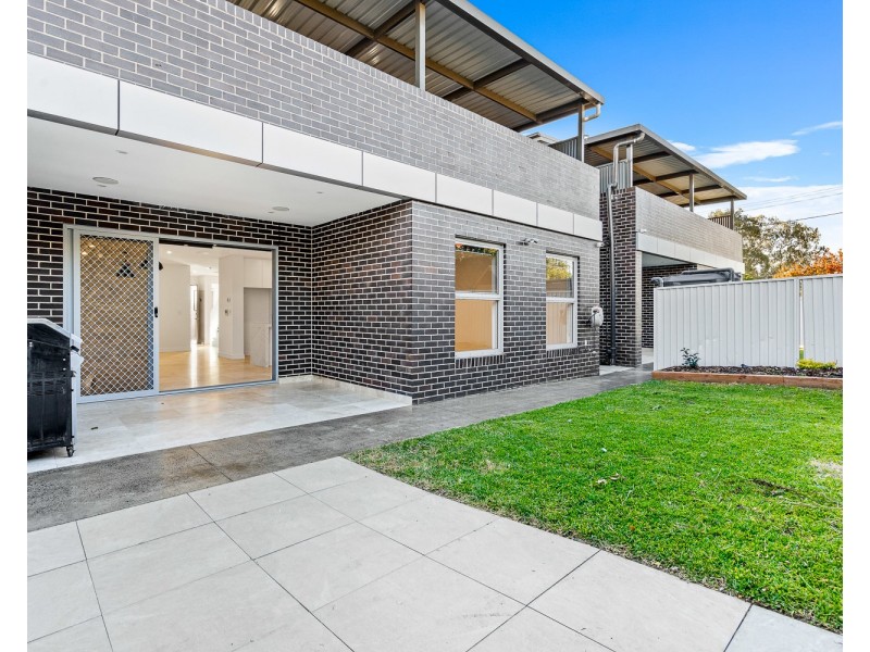 8 Salt Pan Road, Peakhurst NSW 2210