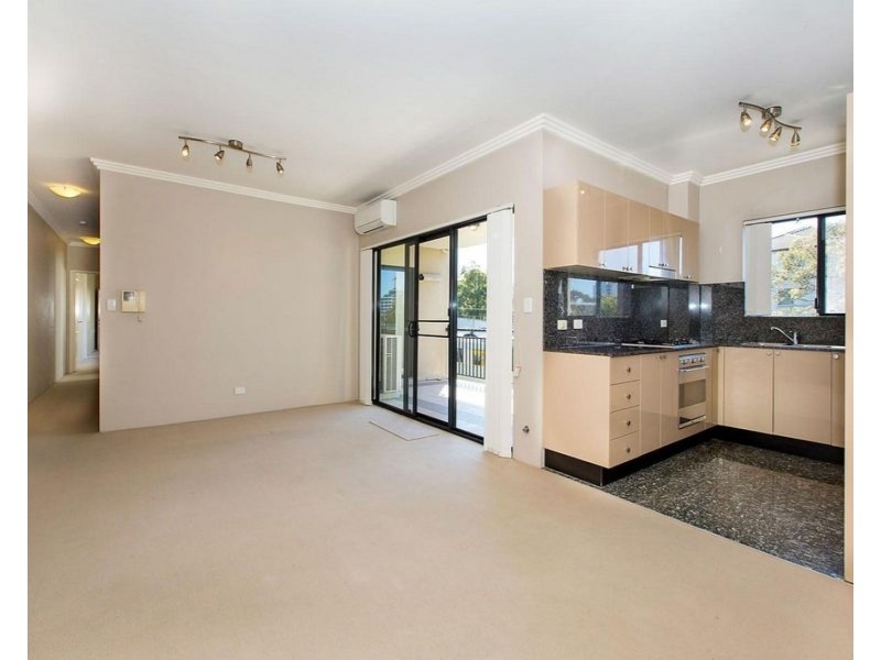 9/13 Searl Road, Cronulla NSW 2230