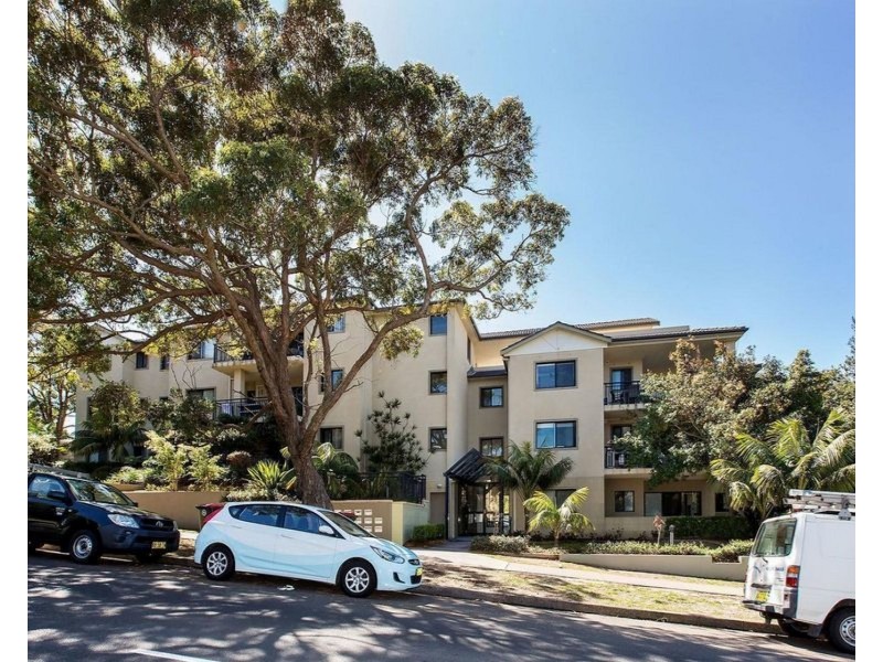 9/13 Searl Road, Cronulla NSW 2230