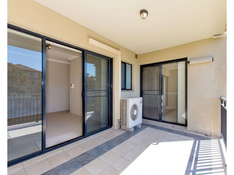 9/13 Searl Road, Cronulla NSW 2230