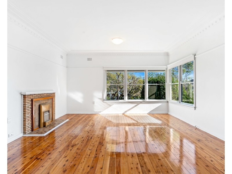 135 Hinemoa Street, Panania NSW 2213