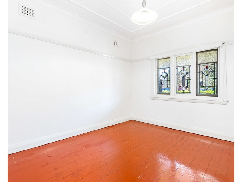 27 Ercildoune Avenue, Beverley Park NSW 2217