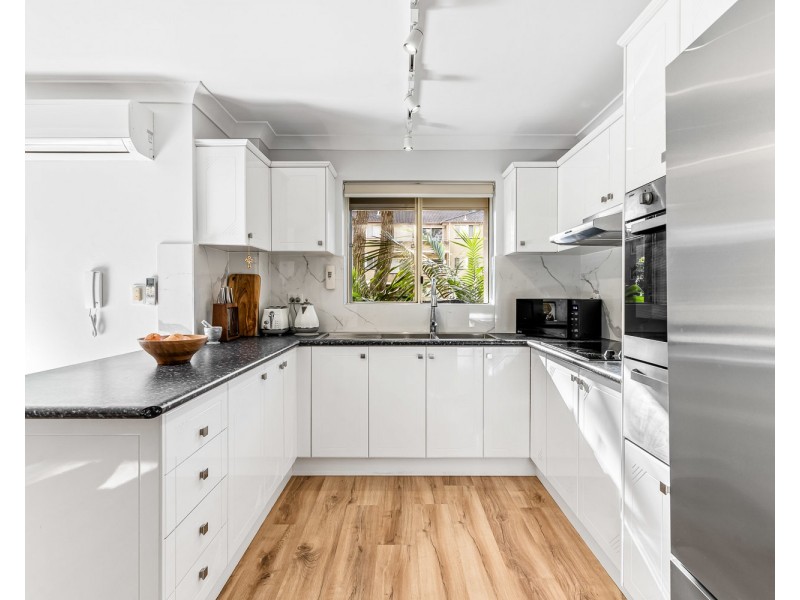 2/13 Oriental Street, Bexley NSW 2207