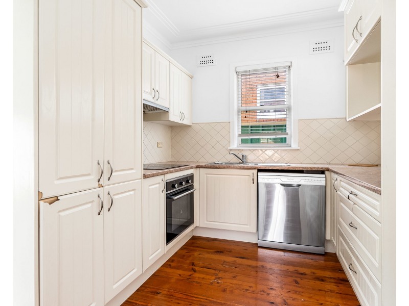 22  Glamis Street, Kingsgrove NSW 2208