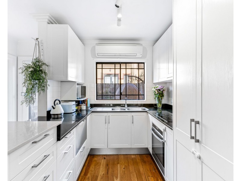 2/17 Newman Street, Mortdale NSW 2223