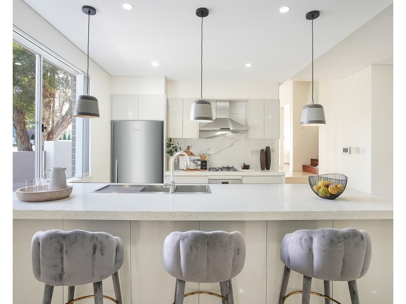 30A Wonoona Parade, Oatley NSW 2223