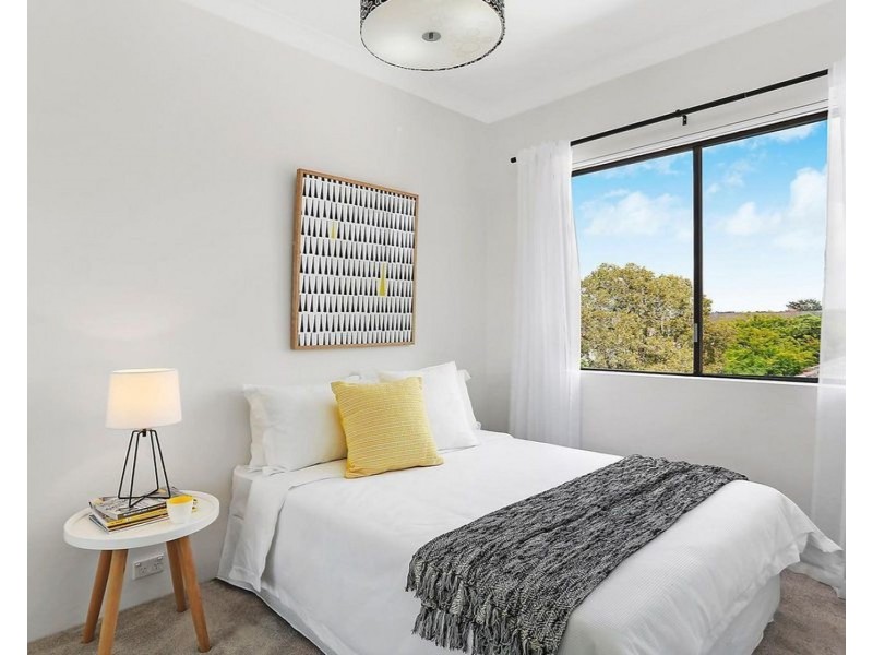 12/145 The Grand Parade, Monterey NSW 2217