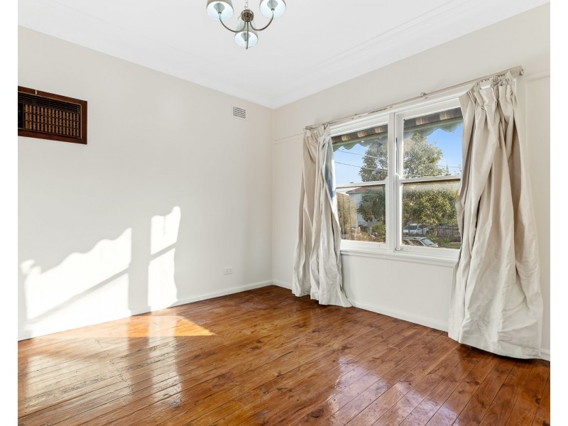 11a Glamis Street, Kingsgrove NSW 2208