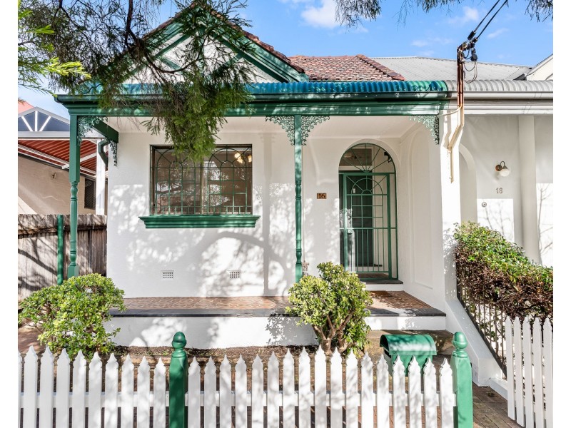 16 Lymerston Street, Tempe NSW 2044