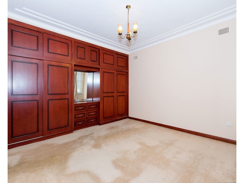 1A Wadsley Crescent, Connells Point NSW 2221