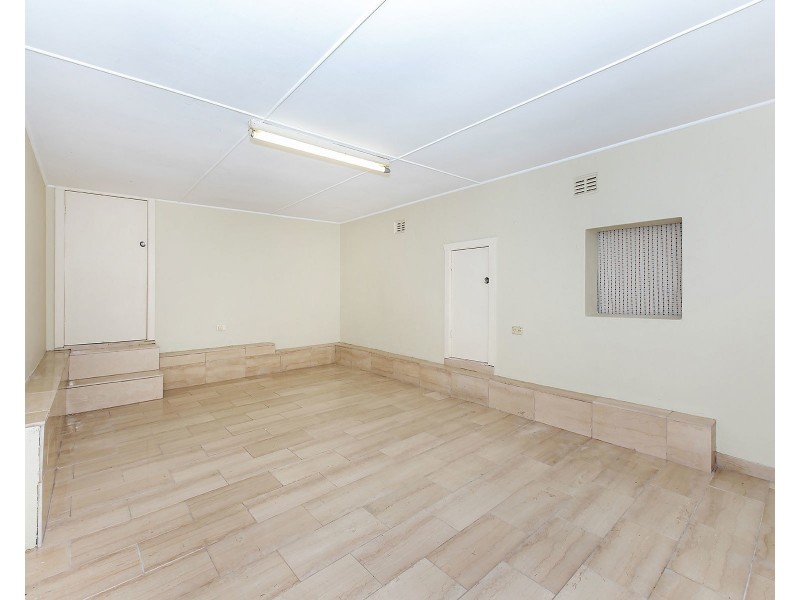 1A Wadsley Crescent, Connells Point NSW 2221