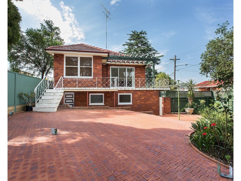 1A Wadsley Crescent, Connells Point NSW 2221