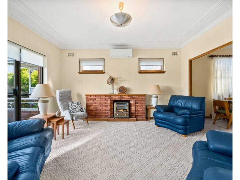 16 Taro Street, Blakehurst NSW 2221