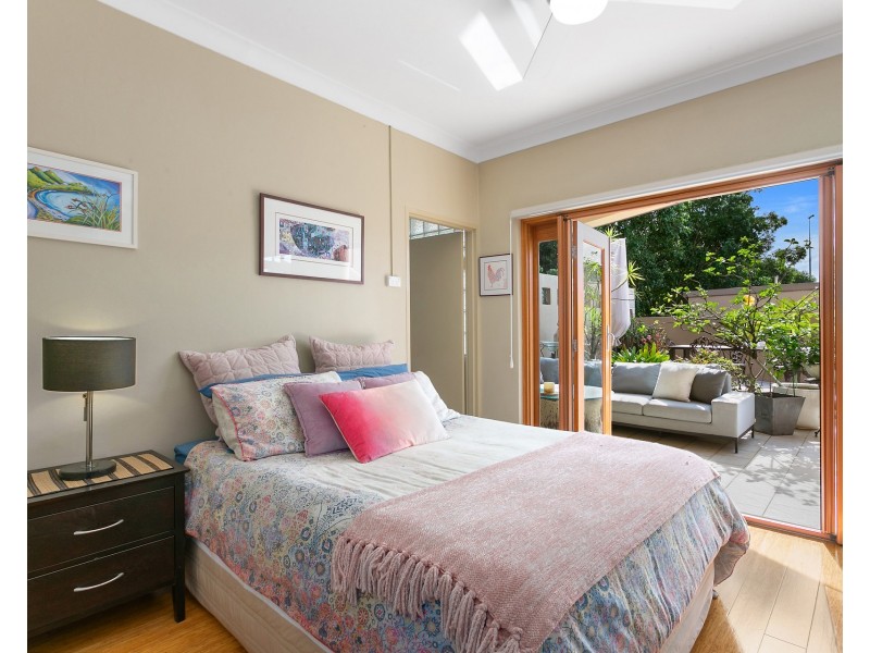 4/2 Carwar Lane, Carss Park NSW 2221