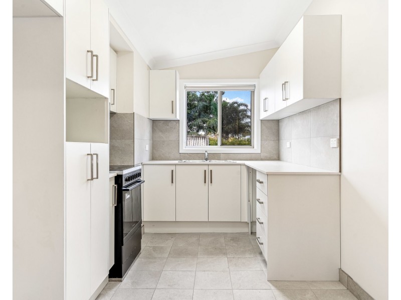 20 Highland Road, Peakhurst NSW 2210