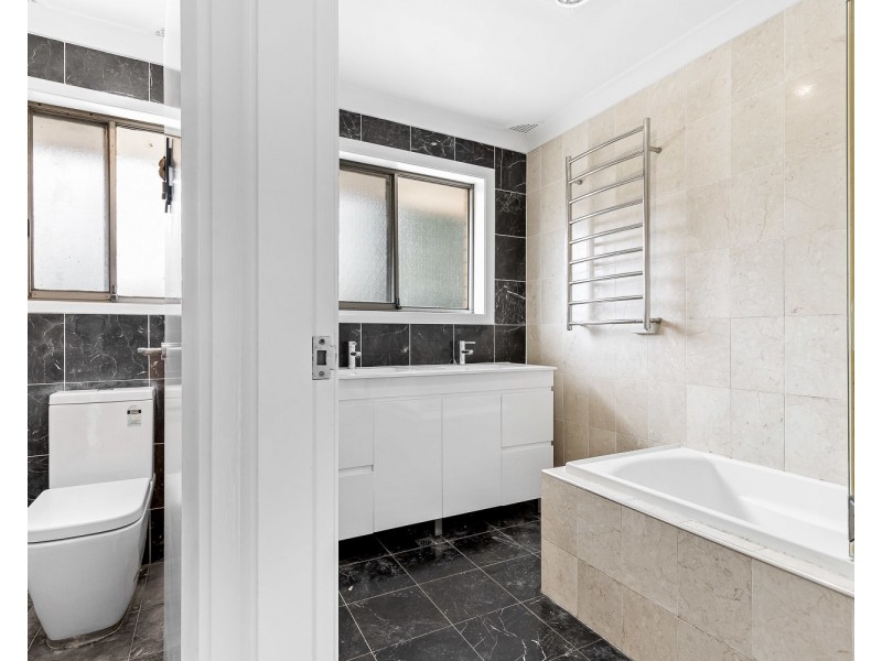 20 Caloola Crescent, Beverly Hills NSW 2209