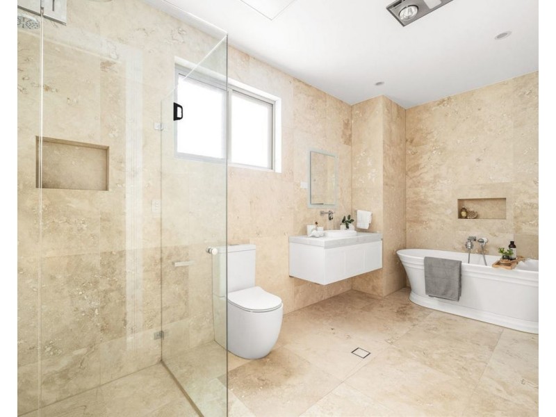 8A Salt Pan Road, Peakhurst NSW 2210