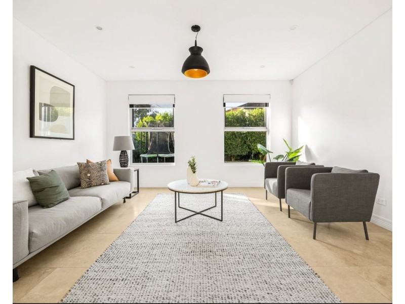 8A Salt Pan Road, Peakhurst NSW 2210