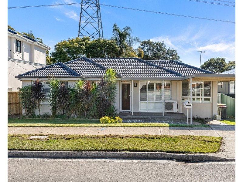 17 Whitegates Avenue, Peakhurst Heights NSW 2210