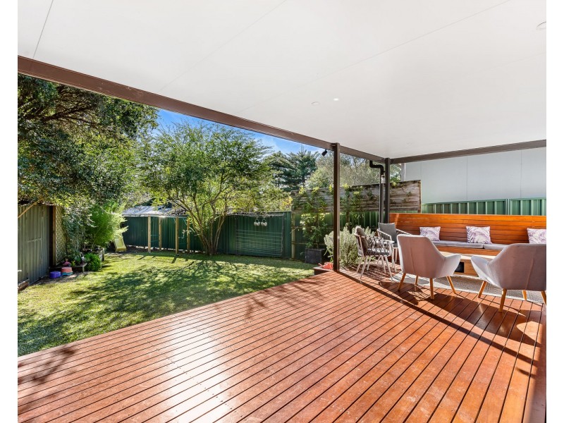 17 Whitegates Avenue, Peakhurst Heights NSW 2210