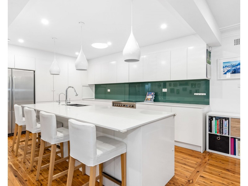 17 Whitegates Avenue, Peakhurst Heights NSW 2210