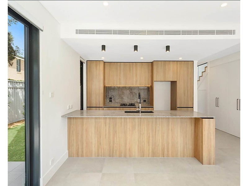 2/4 Premier Street, Gymea NSW 2227