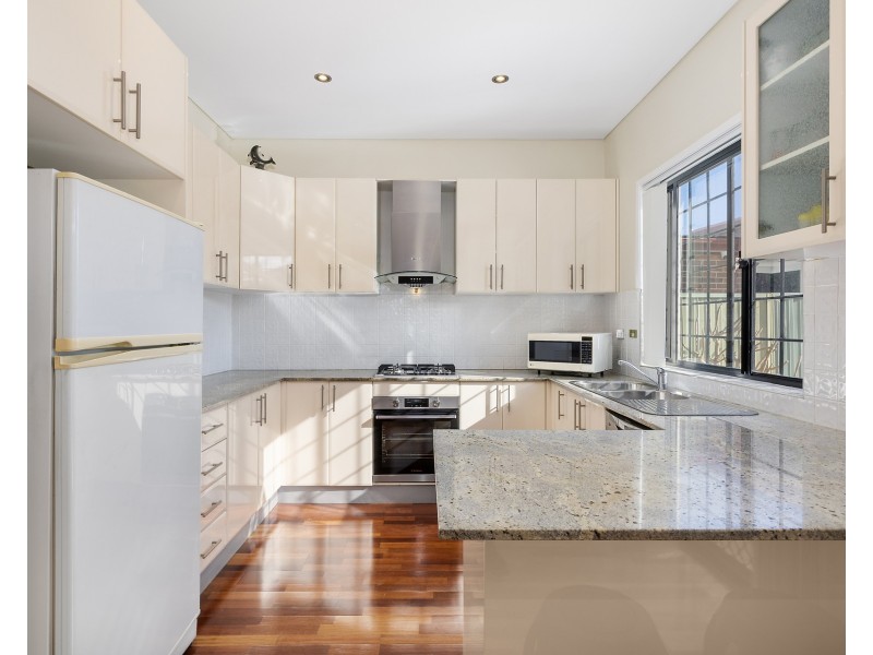 6 Caroma Avenue, Kyeemagh NSW 2216