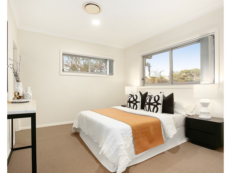 6 Woodburn Avenue, Panania NSW 2213