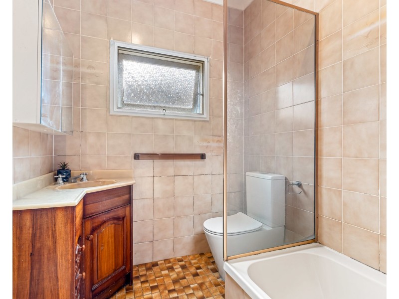 23 Boorara Avenue, Oatley NSW 2223