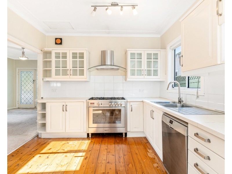 23 Boorara Avenue, Oatley NSW 2223