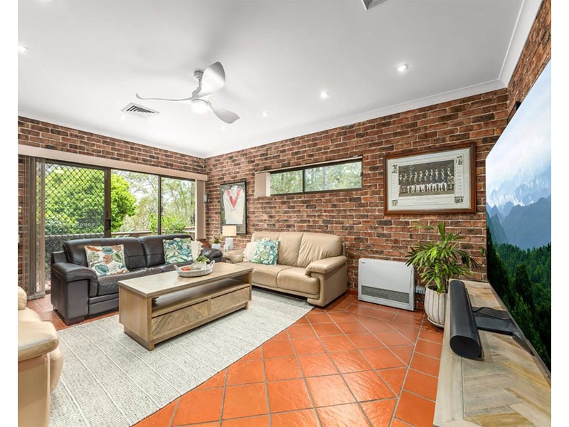 52 Ferrier Drive, Menai NSW 2234