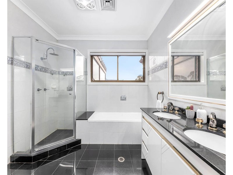 52 Ferrier Drive, Menai NSW 2234