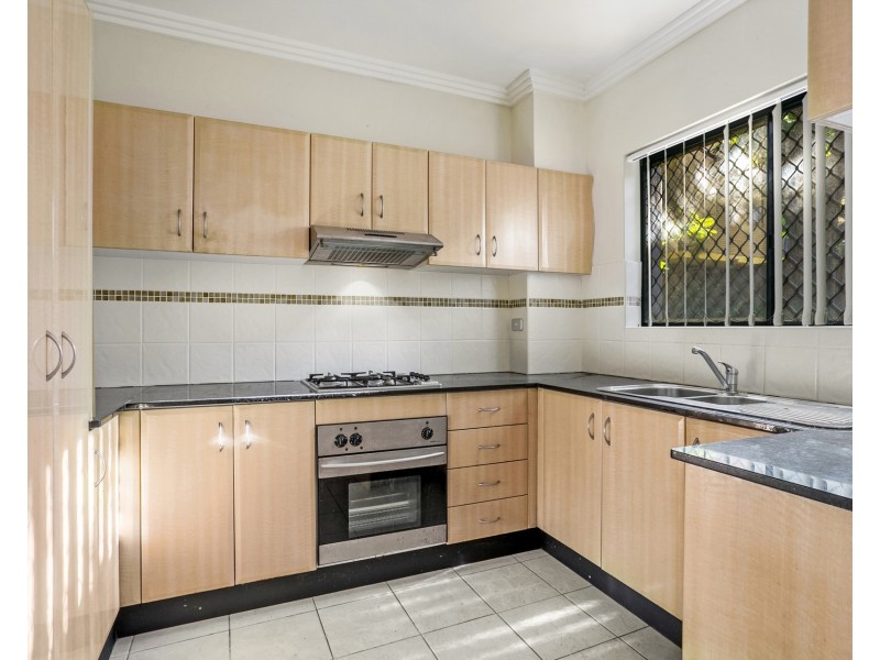 2/7 Bembridge Street, Carlton NSW 2218