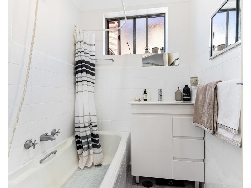 12/14 Arcadia Street, Penshurst NSW 2222