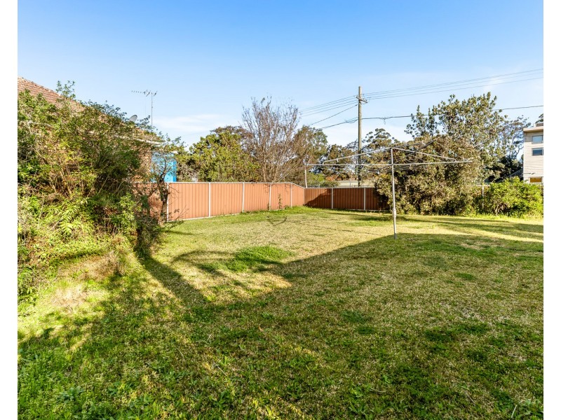 10 Henry Road, Riverwood NSW 2210