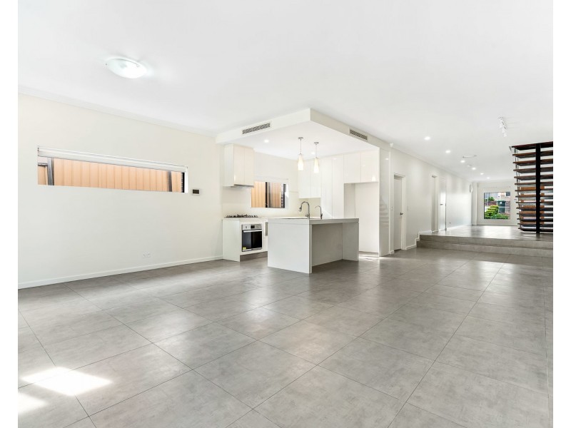 61 Stoddart Street, Roselands NSW 2196
