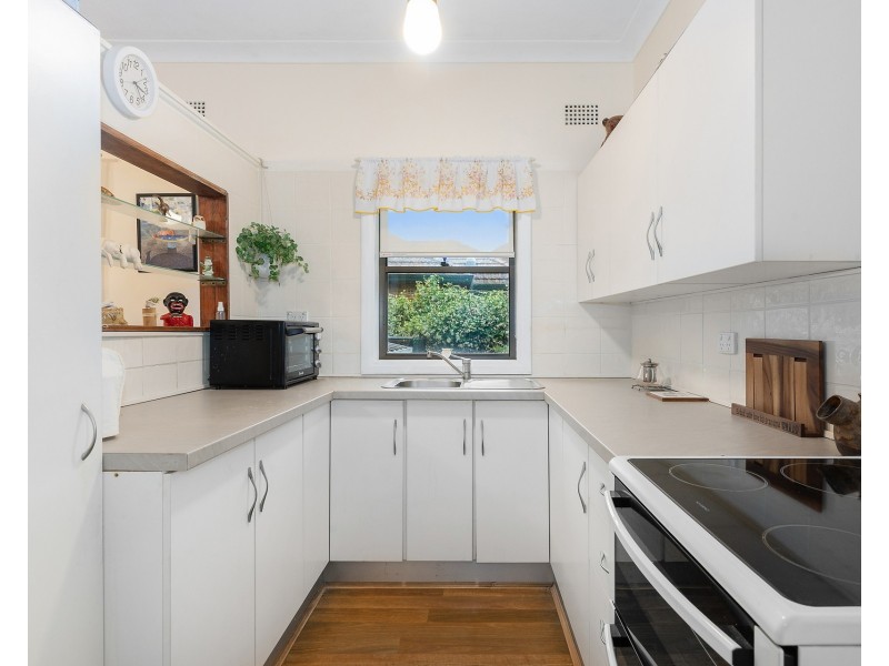 18 Rosebery Street, Penshurst NSW 2222