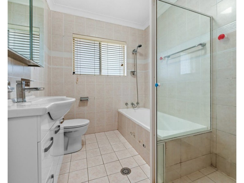 6/40 Graham Road, Narwee NSW 2209